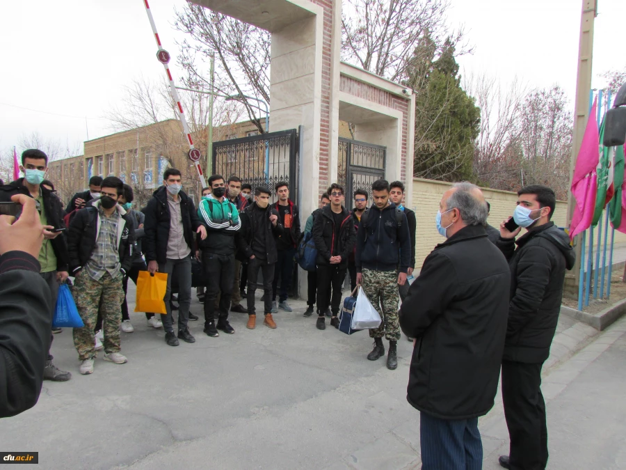 اعزام اولین گروه از دانشجویان دانشگاه فرهنگیان استان مرکز ی به راهیان نور
 4