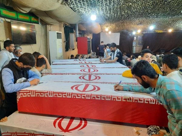 اعزام دانشجو معلمان پردیس های استان به مناطق عملیاتی جنگی جنوب کشور
 5