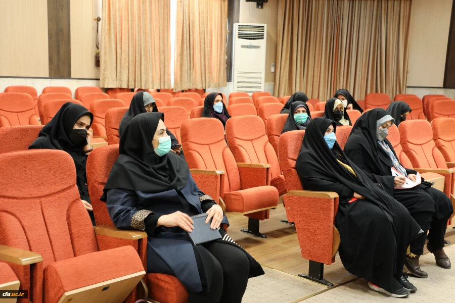 کارگاه  آموزشی -مهارتی سلامت زنان
  3