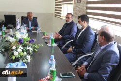 
رئیس دانشگاه فرهنگیان استان بوشهر در دیدار با مدیرکل تربیت بدنی دانشگاه فرهنگیان

از برگزاری رویدادهای ملی در بوشهر استقبال می کنیم
 3