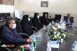 
رئیس دانشگاه فرهنگیان استان بوشهر در دیدار با مدیرکل تربیت بدنی دانشگاه فرهنگیان

از برگزاری رویدادهای ملی در بوشهر استقبال می کنیم
 6