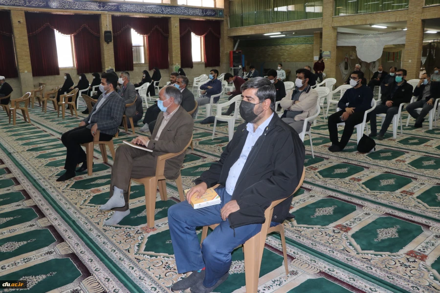 یادواره شهدای دانشگاه فرهنگیان استان اصفهان برگزار گردید. 12