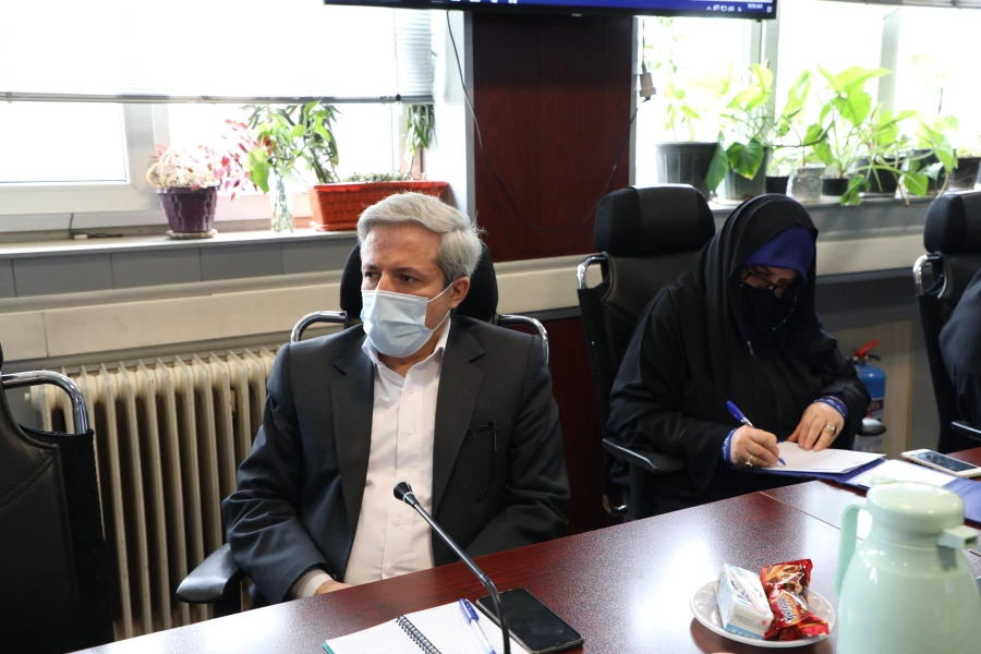 پرورش فرزندانی سالم در این کشور با تربیت دانشجومعلمانی خاشع، نمازگزار و قاری قرآن محقق می شود 12