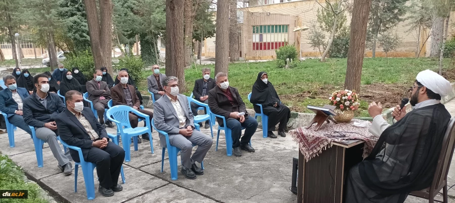 به مناسبت روز شهید و گرامی داشت یاد و خاطره شهدای دانشجو معلم، چندین نهال مثمر در محوطه پردیس ها و مراکز دانشگاه فرهنگیان لرستان غرس شد 2