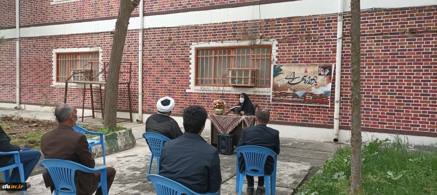 به مناسبت روز شهید و گرامی داشت یاد و خاطره شهدای دانشجو معلم، چندین نهال مثمر در محوطه پردیس ها و مراکز دانشگاه فرهنگیان لرستان غرس شد 8