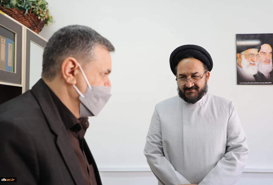 دیدار پایان سال رئیس دانشگاه با کارکنان سازمان مرکزی 21