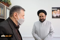 دیدار پایان سال رئیس دانشگاه با کارکنان سازمان مرکزی 25