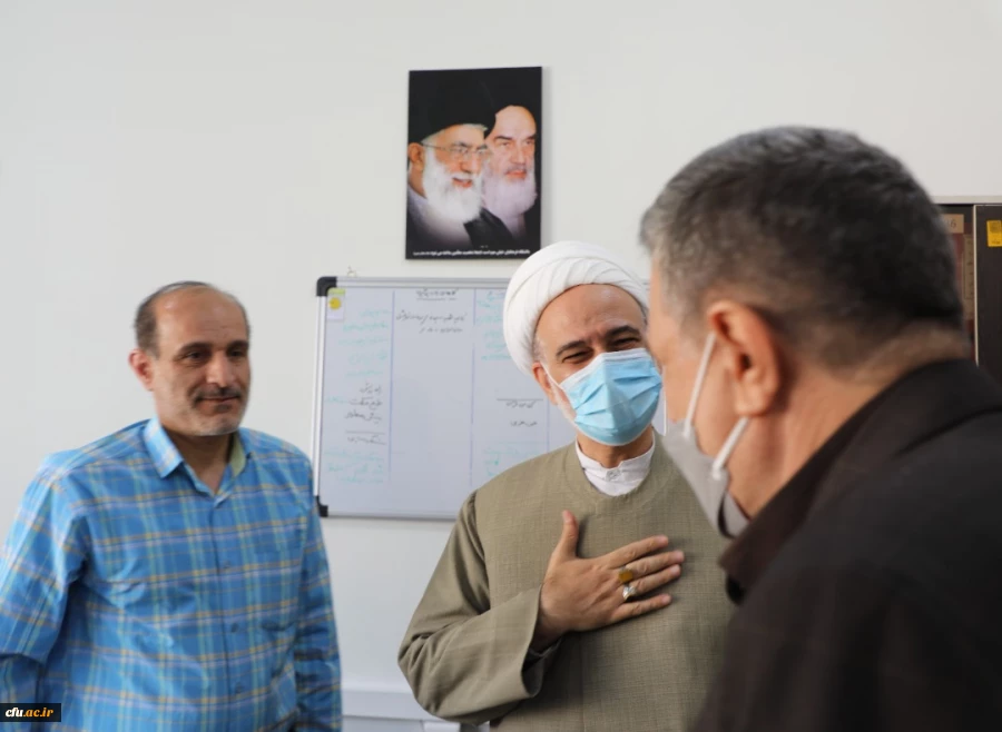 دیدار پایان سال رئیس دانشگاه با کارکنان سازمان مرکزی 18