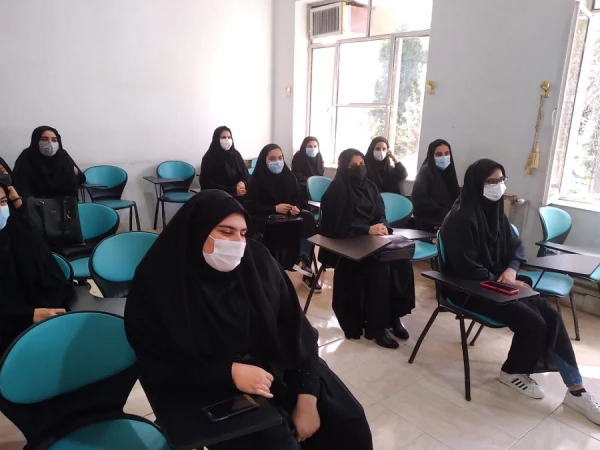 کلاس های درسی پردیس ها و مراکز دانشگاه فرهنگیان لرستان از امروز 14 فروردین ۱۴۰۱ به صورت حضوری برگزار شد. 2