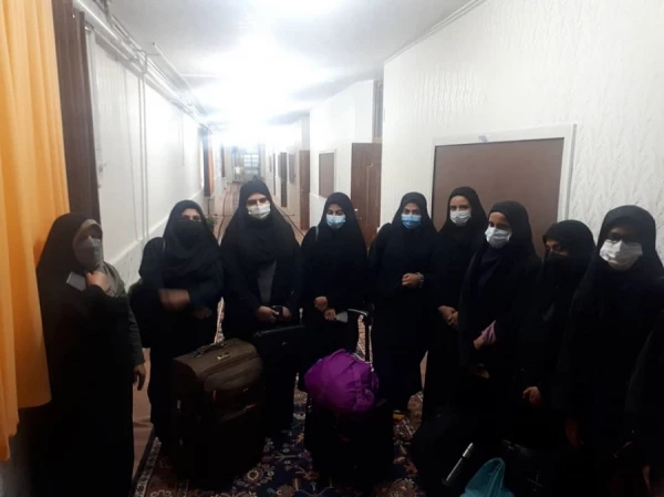 کلاس های درسی پردیس ها و مراکز دانشگاه فرهنگیان لرستان از امروز 14 فروردین ۱۴۰۱ به صورت حضوری برگزار شد. 2