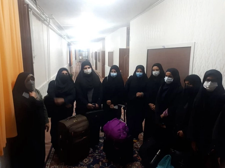 کلاس های درسی پردیس ها و مراکز دانشگاه فرهنگیان لرستان از امروز 14 فروردین ۱۴۰۱ به صورت حضوری برگزار شد. 2