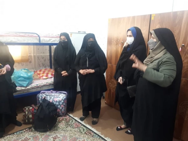 کلاس های درسی پردیس ها و مراکز دانشگاه فرهنگیان لرستان از امروز 14 فروردین ۱۴۰۱ به صورت حضوری برگزار شد. 2