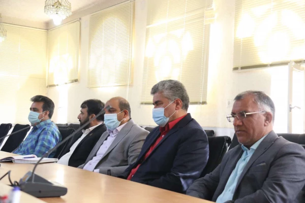 نشست صمیمانه مدیر استان با کارکنان پردیس ها
 5