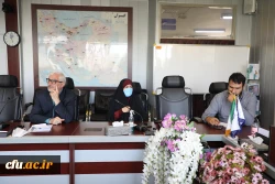 حضور تمام وقت همه ارکان دانشگاه (دانشجو،کادر هیات علمی و کادر اداری) 2