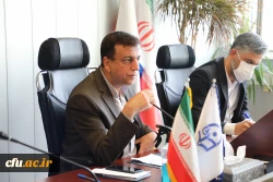 حضور تمام وقت همه ارکان دانشگاه (دانشجو،کادر هیات علمی و کادر اداری) 3