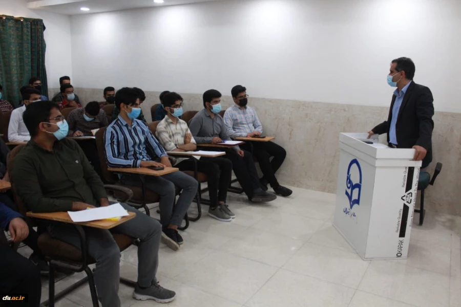 پس از دو سال و یک ماه

آموزش حضوری در پردیس های دانشگاه فرهنگیان استان بوشهر از سر گرفته شد 9