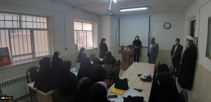 بازدید سرپرست دانشگاه فرهنگیان خراسان جنوبی از کلاس های حضوری 2