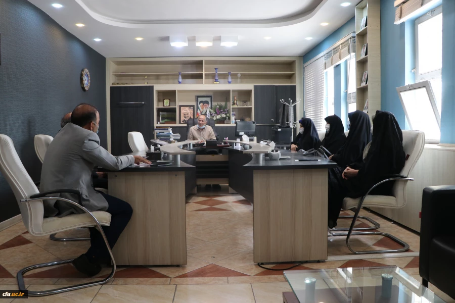 شروع آموزش  حضوری دانشجویان  و مراسم استقبال از آنان در دانشگاه فرهنگیان استان اصفهان 12