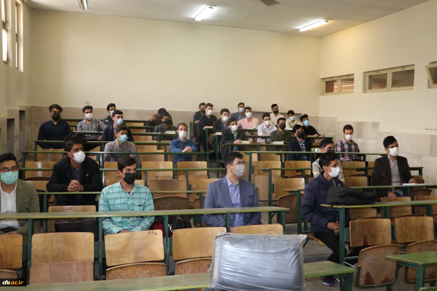 شروع آموزش  حضوری دانشجویان  و مراسم استقبال از آنان در دانشگاه فرهنگیان استان اصفهان 16