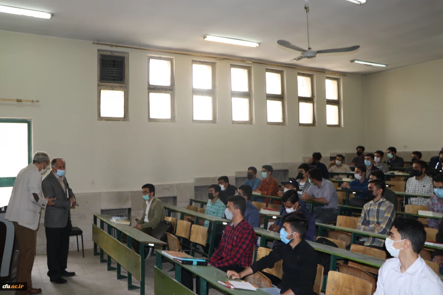 شروع آموزش  حضوری دانشجویان  و مراسم استقبال از آنان در دانشگاه فرهنگیان استان اصفهان 19