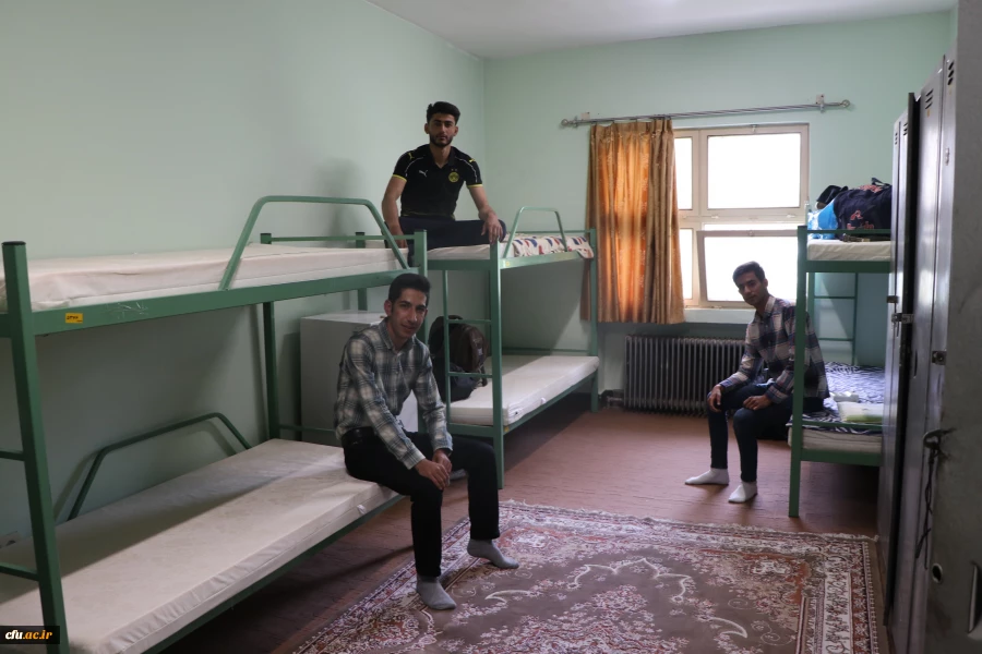 شروع آموزش  حضوری دانشجویان  و مراسم استقبال از آنان در دانشگاه فرهنگیان استان اصفهان 27