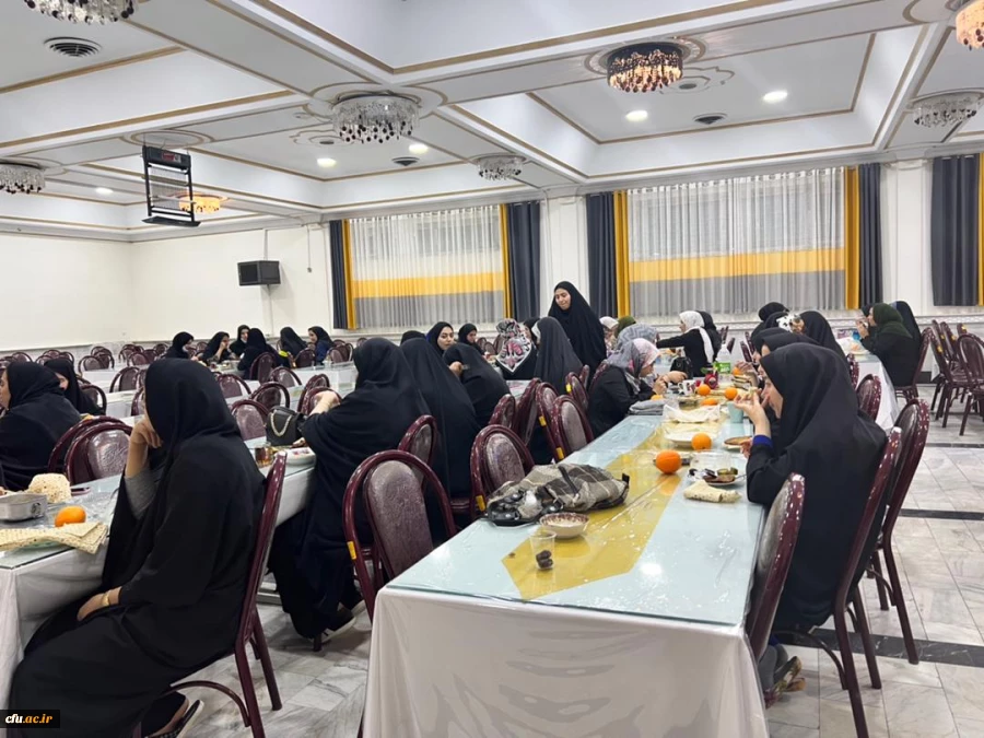 حضور معاون دانشجویی دانشگاه در مراسم افطاری دانشجومعلمان پردیس نسیبه 3