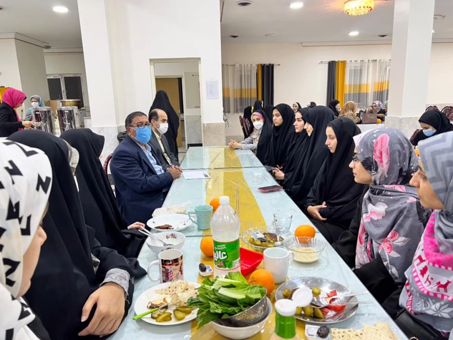 حضور معاون دانشجویی دانشگاه در مراسم افطاری دانشجومعلمان پردیس نسیبه 4