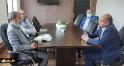 سرپرست دانشگاه فرهنگیان گلستان در دیدار با نماینده مردم گرگان و آق قلا در مجلس شورای اسلامی تاکید کرد:

تسریع در آغاز عملیات اجرایی احداث پروژه خوابگاهی در پردیس امام خمینی (ره)