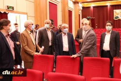 دکتر سمیعی از مرکز شهدای مکه بازدید کرد. 10