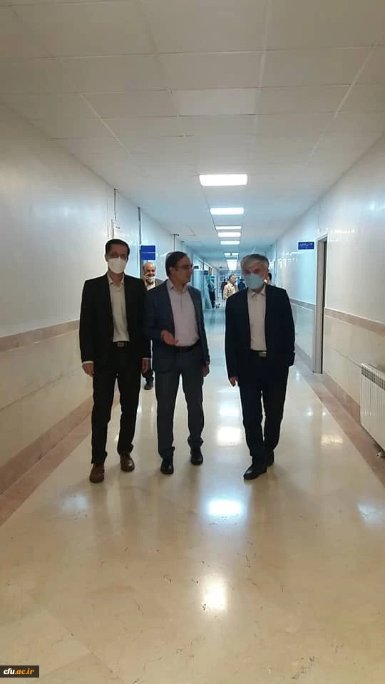 دکتر سمیعی از مرکز شهدای مکه بازدید کرد. 11