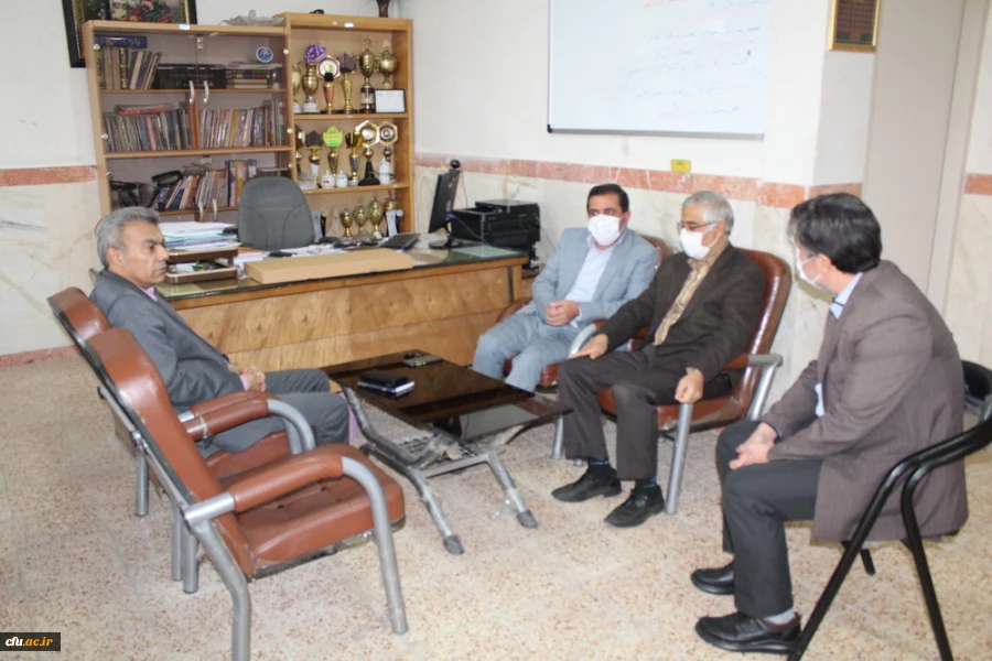 بازدید هیات رئیسه دانشگاه فرهنگیان از مدارس مجری طرح کارورزی 10