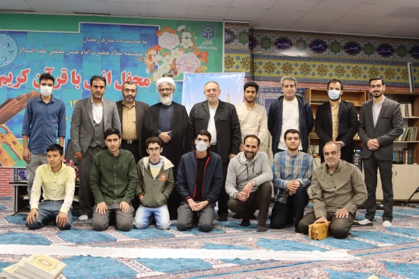 محفل معنوی انس با قرآن کریم در پردیس آیت الله خامنه ای گرگان برگزار شد 9