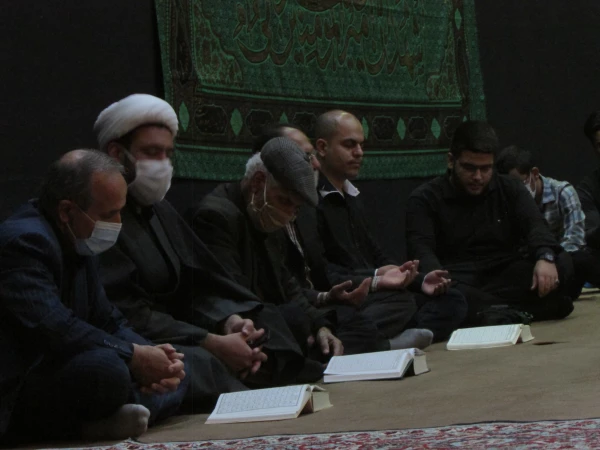 مراسم احیای سومین شب از شب های قدر
 4