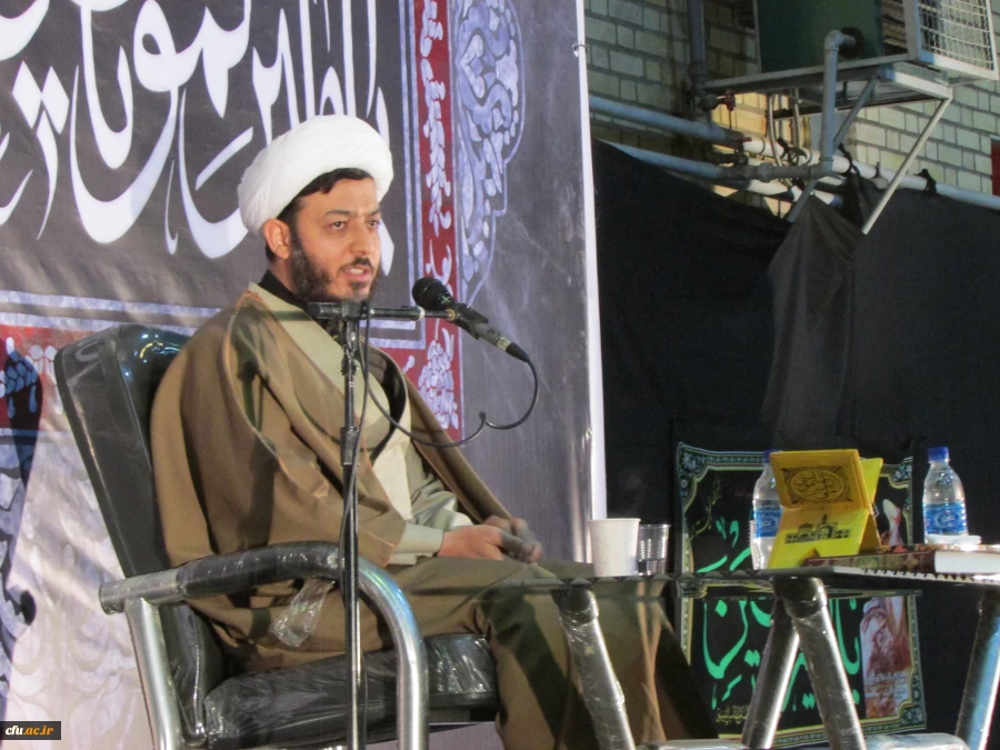 مراسم احیای سومین شب از شب های قدر
 6