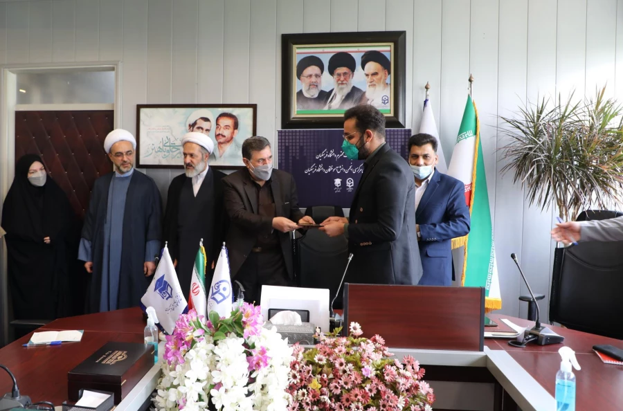 لزوم حمایت مدیریت های استانی دانشگاه فرهنگیان از انجمن دانش آموختگان دانشگاه 15