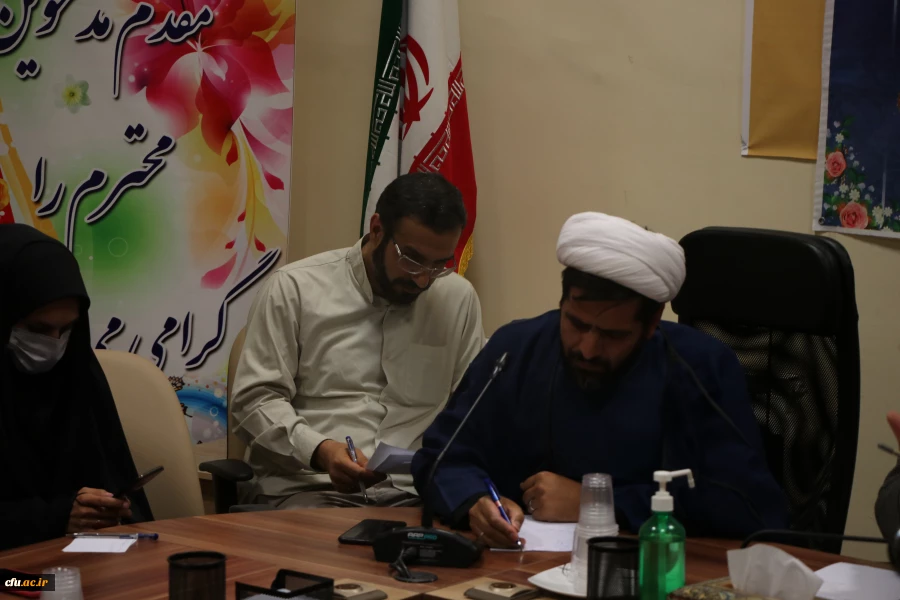 نشست صمیمی فعالین دانشجویی،تشکل ها،هیأت های مذهبی،کانون های فرهنگی و انجمن های علمی دانشگاه فرهنگیان استان اصفهان 5