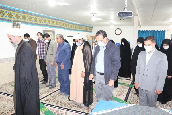 نشست صمیمانه حجت الاسلام نوری امام جمعه استان خراسان شمالی با دانشجو معلمان و همکاران پردیس امام جعفر صادق (ع) واحد خواهران دانشگاه فرهنگیان  2