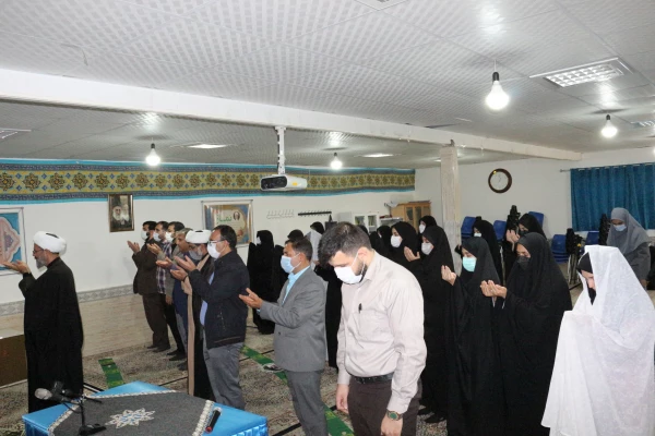 نشست صمیمانه حجت الاسلام نوری امام جمعه استان خراسان شمالی با دانشجو معلمان و همکاران پردیس امام جعفر صادق (ع) واحد خواهران دانشگاه فرهنگیان  2