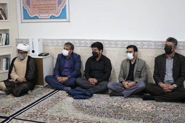 نشست صمیمانه حجت الاسلام نوری امام جمعه استان خراسان شمالی با دانشجو معلمان و همکاران پردیس امام جعفر صادق (ع) واحد خواهران دانشگاه فرهنگیان  2