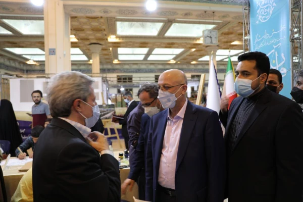 گزارش تصویری بیست و نهمین نمایشگاه بین المللی قرآن کریم- دانشگاه فرهنگیان 22
