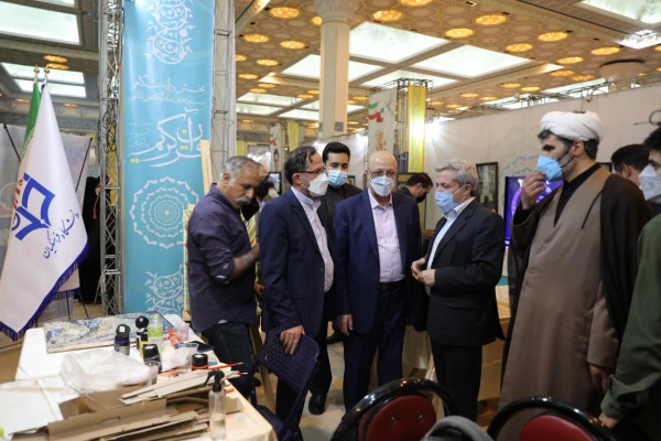 گزارش تصویری بیست و نهمین نمایشگاه بین المللی قرآن کریم- دانشگاه فرهنگیان 23