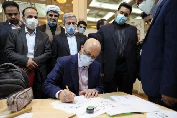 گزارش تصویری بیست و نهمین نمایشگاه بین المللی قرآن کریم- دانشگاه فرهنگیان 27