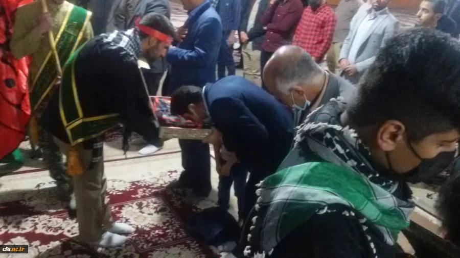 با حضور دانشجومعلمان دانشگاه فرهنگیان استان کهگیلویه و بویراحمد در گلزار شهدا انجام شد:

برگزاری طرح ضیافت شهدا 2