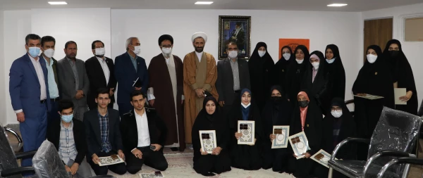 مراسم تجلیل از حافظان ،قاریان وفعالان قرآنی دانشگاه فرهنگیان استان آذربایجان شرقی با حضور نماینده ولی فقیه وامام جمعه محبوب تبریز برگزار شد. 4