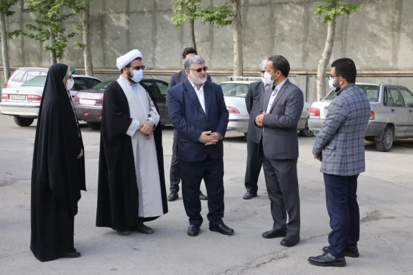 دانشگاه فرهنگیان از نظر تربیت معلمان آینده آموزش و پرورش نقش پراهمیتی دارد. 7