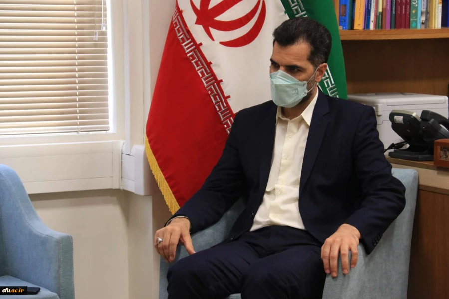 دیدار سرپرست دانشگاه فرهنگیان یزد با رئیس سازمان مدیریت و برنامه ریزی استان
 4