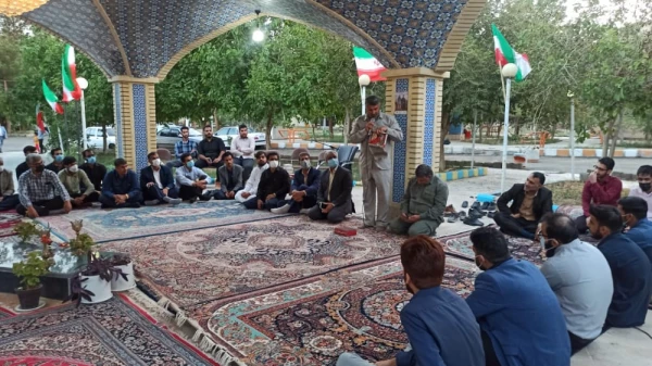 طرح ضیافت شهدا با حضور دانشجو معلمان دانشگاه فرهنگیان سیستان وبلوچستان درجوار مزار شهید خوشنام  3