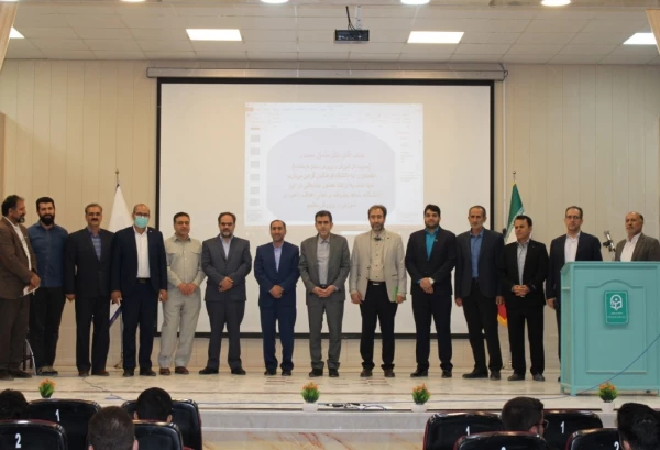 دیدار دانشجویان با مدیرکل آموزش و پرورش استان 4