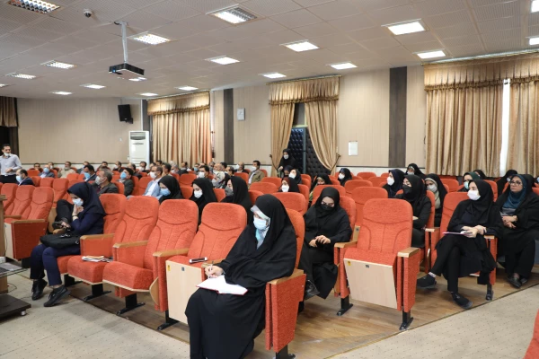 اجرای کارگاه آموزشی " فشارخون " با حضور دکتر خنیفر  2