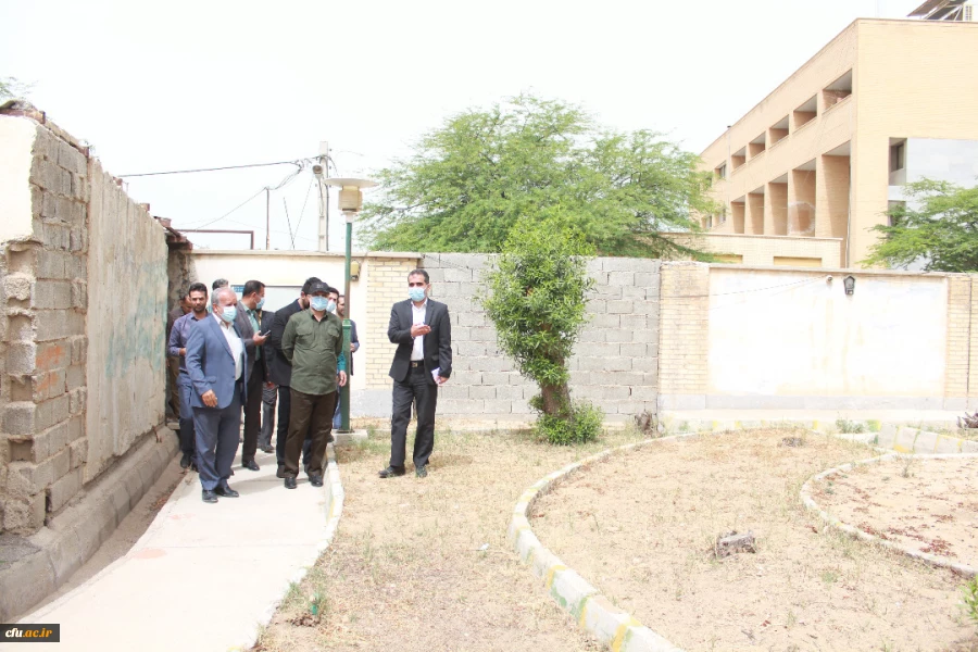 در سالروز گرامیداشت شهادت استاد مطهری و روز معلم

نشست استاندار بوشهر با مسئولان دانشگاه فرهنگیان و بازدید از پردیس علامه طباطبایی بوشهر 4